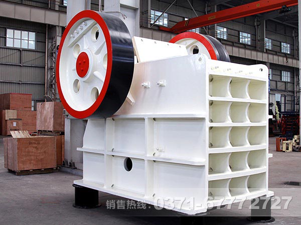 砼路面移動破碎機(jī)破碎原理，工作原理