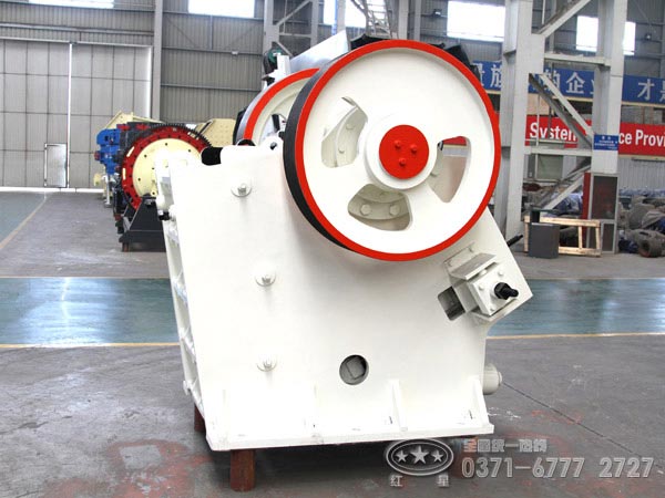礦石顎式破碎機(jī)價格