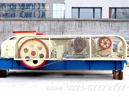 齒輥破碎機和對輥破碎機結(jié)構(gòu)、破碎方式等對比