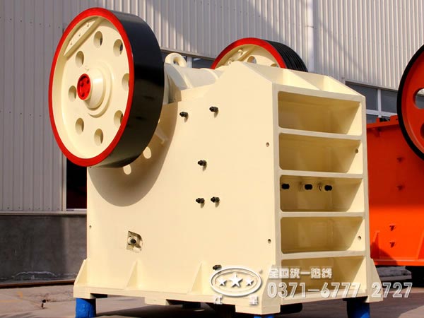 石子顎式破碎機(jī)