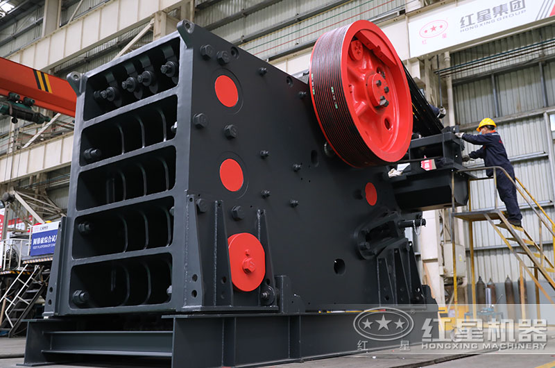 鄂破碎機(jī)900x1200時(shí)產(chǎn)多少噸？多少錢？