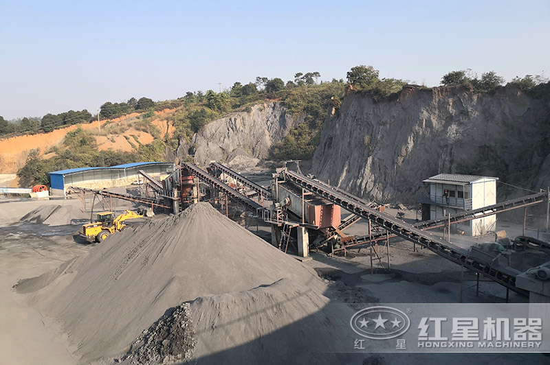 想要砂里“淘金”，生產(chǎn)機(jī)制砂設(shè)備有幾種？推薦一二