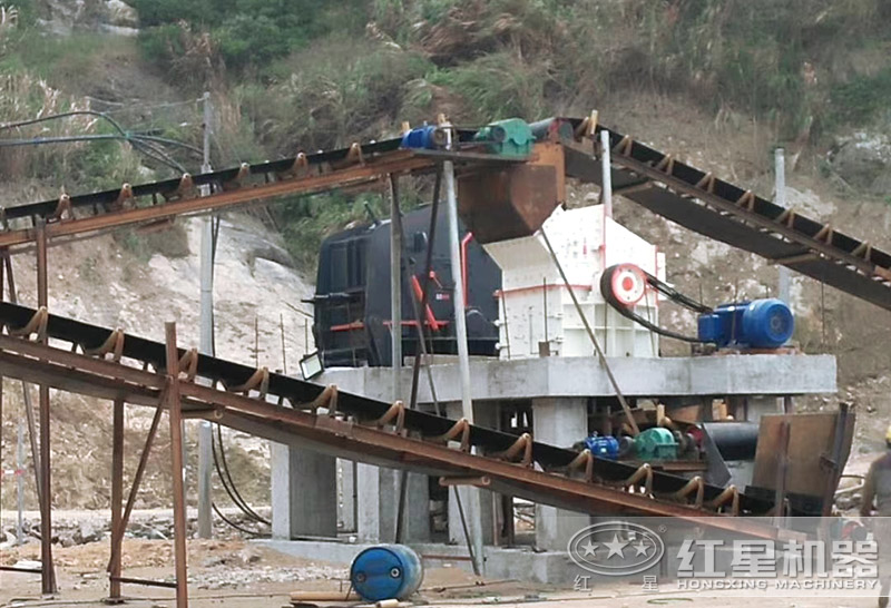 1414細碎搭配反擊破生產(chǎn)機制砂