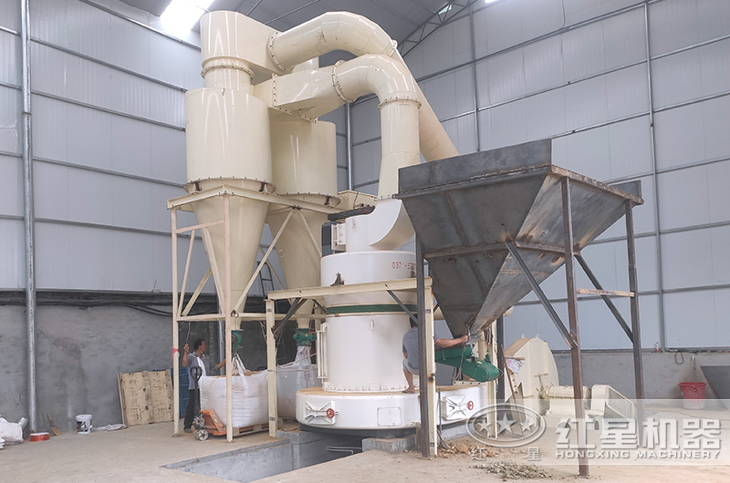 雷蒙磨可以磨石英砂嗎？每小時(shí)二十噸的多少錢(qián)？