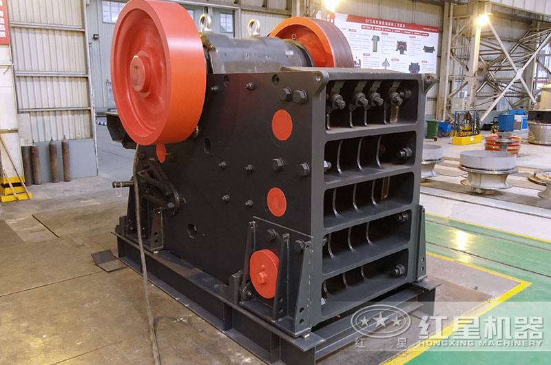 1200鄂破式破碎機(jī)時(shí)產(chǎn)多少噸？電機(jī)多大？附參數(shù)表