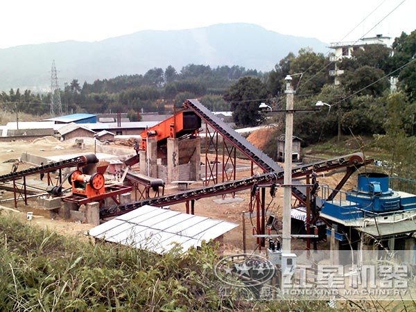 砂石生產線制砂現(xiàn)場