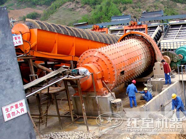 螺旋分級(jí)機(jī)工作現(xiàn)場(chǎng)示意圖