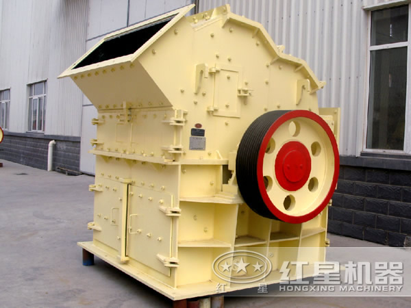 PXJ800×600型石灰石高產(chǎn)細(xì)碎機(jī)_小功率，大能力，值得一看