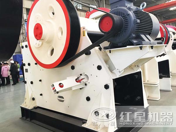 新一代CJ歐版顎式破碎機(jī)憑借高產(chǎn)、低耗迅速走紅市場