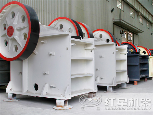 新一代日產(chǎn)萬噸水泥熟料破碎機(jī)已上線，快來圍觀