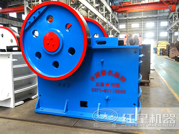 150×250顎式破碎機(jī)小體格擁有大能量， 輔助客戶創(chuàng)高收