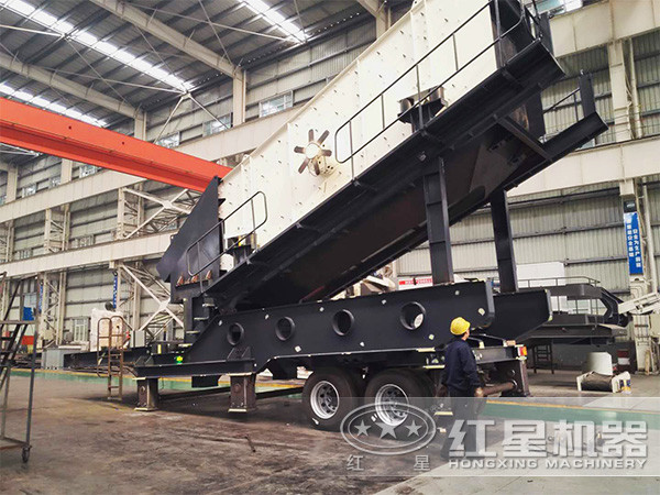 粗細骨料篩分，為什么大家都在用移動砂石分篩機?