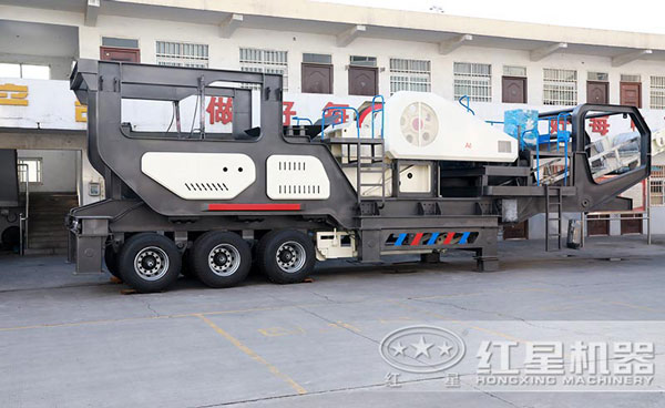 時產200噸移動碎石破碎機多少錢一臺（附現場視頻）
