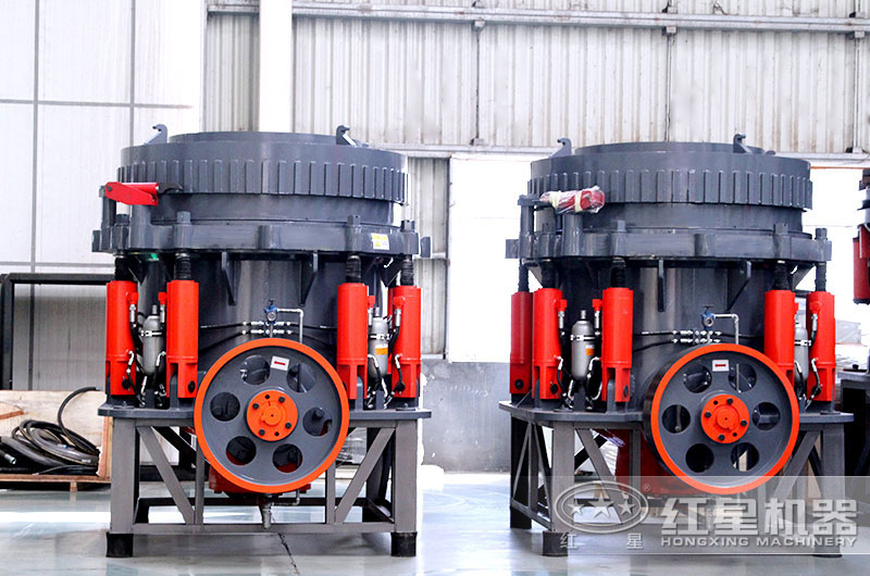 含鐵的石頭用什么破碎機(jī)粉碎比較好？