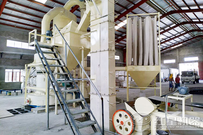 220v小型打石粉機(jī)器多少錢(qián)一臺(tái)？