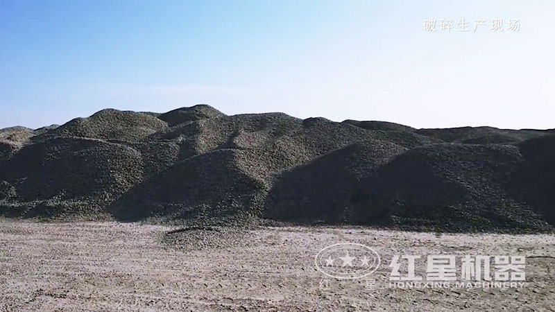 建筑廢料破碎機多少錢一臺？（內(nèi)含現(xiàn)場作業(yè)視頻）