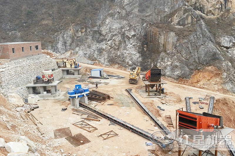 玄武巖制砂生產線安裝現(xiàn)場
