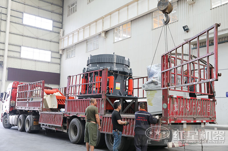 處理細(xì)料的圓錐破碎機(jī)下料口多大，產(chǎn)量是多少？