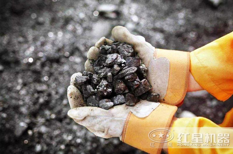 破碎鐵礦石選用哪種破碎機好？（時產要求在100-300噸 ）