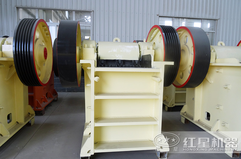 pex250×750細(xì)鄂式破碎機(jī)可以處理干的煤瀝青嗎？