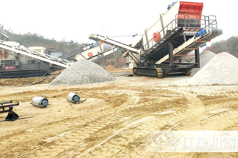 紅星履帶移動(dòng)式破碎機(jī)多少錢(qián)一套？質(zhì)量怎么樣