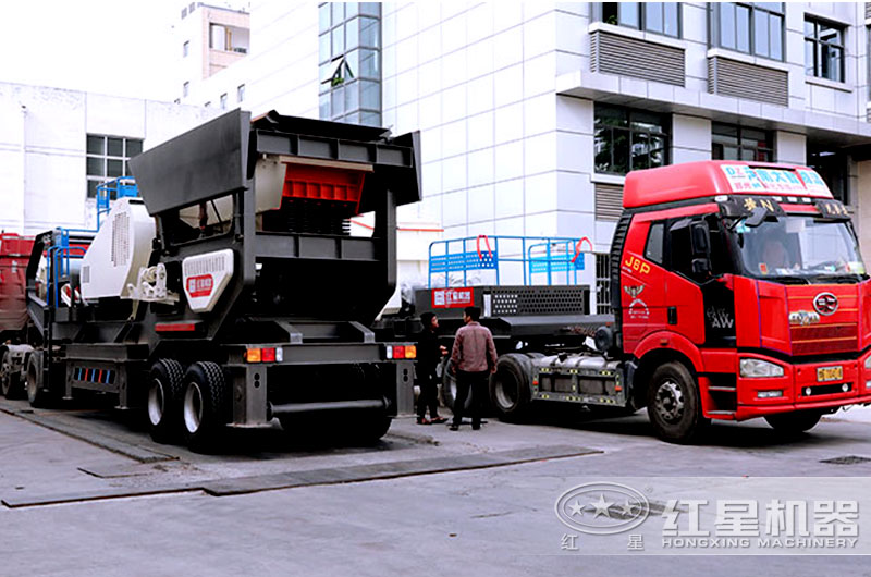 移動砂石機器成套價格多少錢，求有資歷正規(guī)礦山設(shè)備廠家推薦