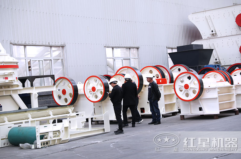 石子粉碎機(jī)有哪些？哪種適合中小型石料廠？