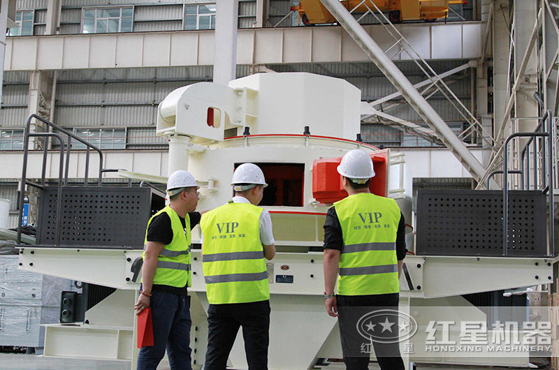 每小時(shí)出砂100噸的制砂機(jī)多少錢(qián)？哪個(gè)廠家質(zhì)量好？