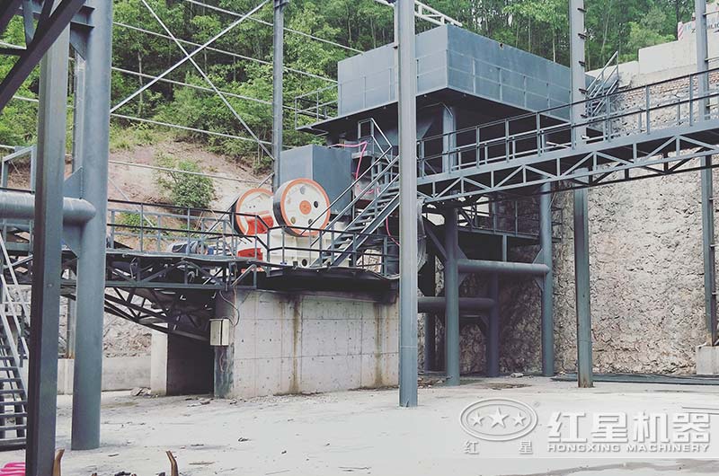 鎂砂有什么用途？破碎鎂砂用什么設(shè)備？