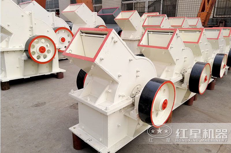 錘式碎石機(jī)每小時(shí)生產(chǎn)10噸多少錢？哪里有生產(chǎn)廠家？