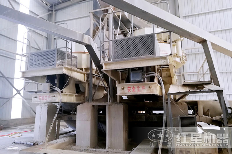 河卵石制砂機生產(chǎn)線廠家和設備如何選擇