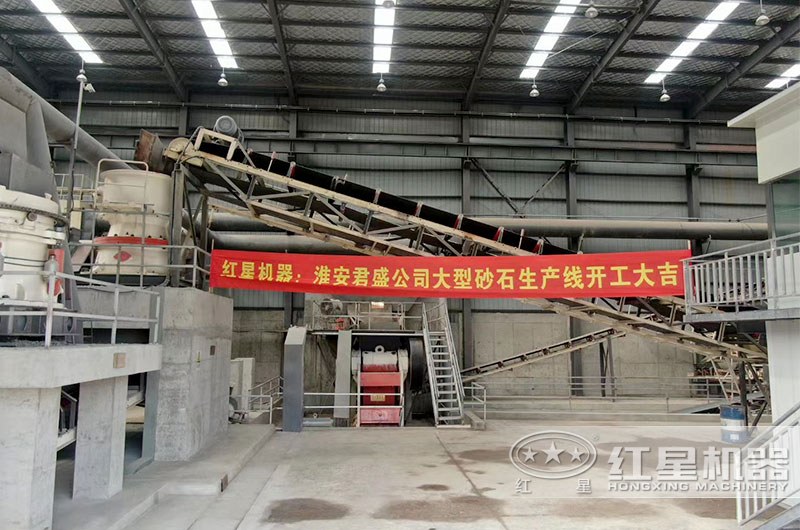 粉碎石頭的機(jī)器多少錢一臺(tái)？可以粉碎建筑垃圾嗎？