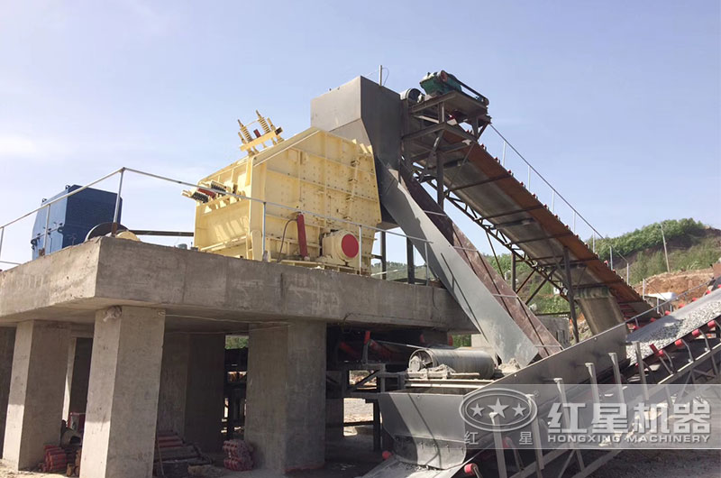 螢石破碎機(jī)多少錢一臺(tái)？?jī)?nèi)有詳細(xì)型號(hào)參數(shù)