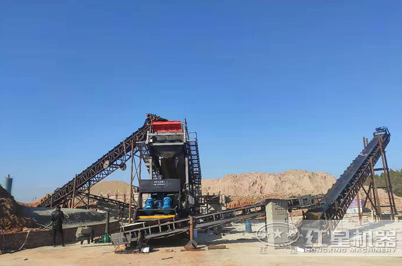 買8小時產(chǎn)300立方的礦山用石頭沙子混合制沙機？來紅星礦石機械廠可一站購齊