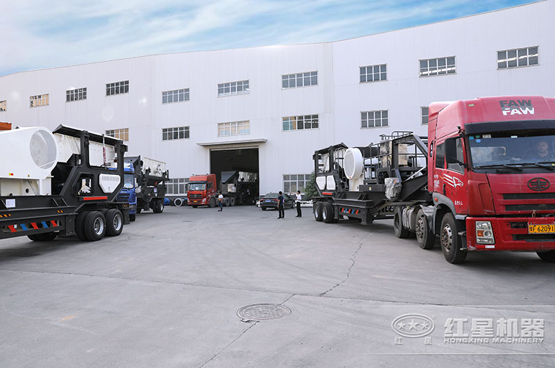 移動破碎設備市場需求大，生產(chǎn)利潤高，廠家發(fā)貨不停歇