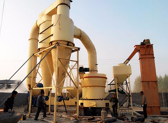 山東石膏粉加工現(xiàn)場(chǎng)